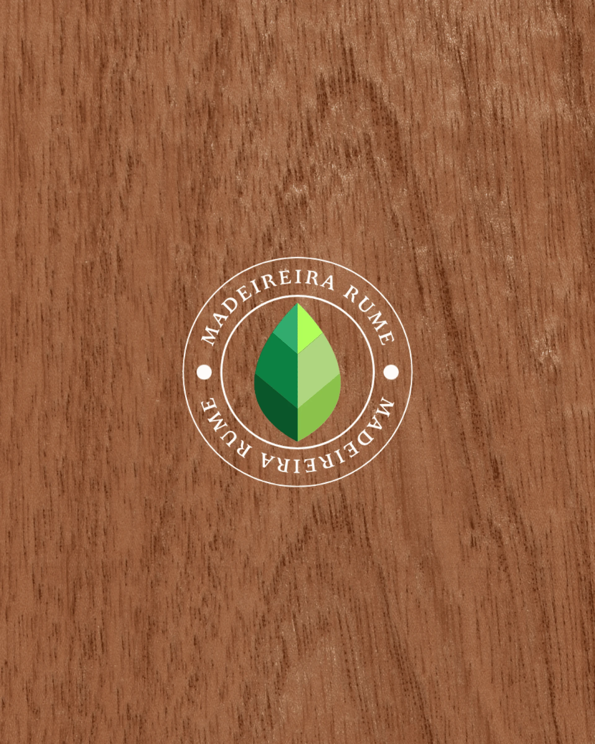 Lâmina de Cedro — Linear, com movimento natural